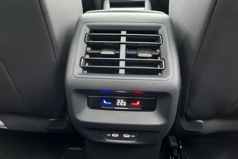 2025 (25) VOLKSWAGEN TIGUAN 2.0 TDI R-Line 5dr DSG 4778594