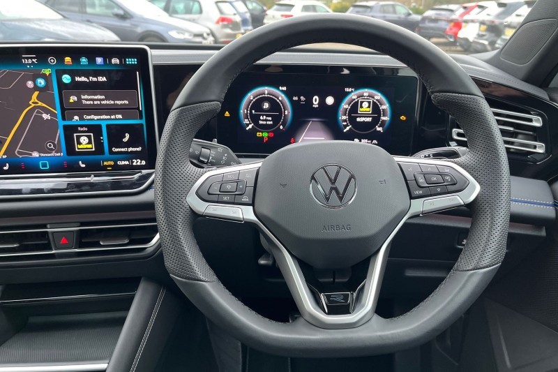 2025 (25) VOLKSWAGEN TIGUAN 2.0 TDI R-Line 5dr DSG 4778565