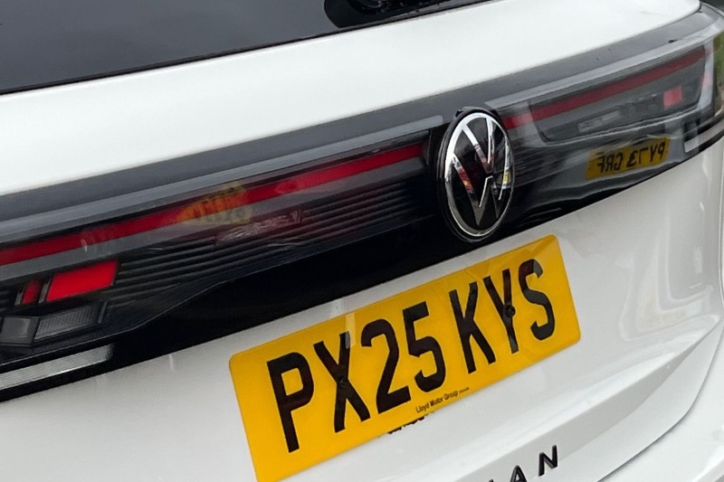 2025 (25) VOLKSWAGEN TIGUAN 2.0 TDI R-Line 5dr DSG 4778591