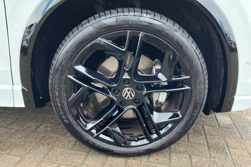 2025 (25) VOLKSWAGEN TIGUAN 2.0 TDI R-Line 5dr DSG 4778555