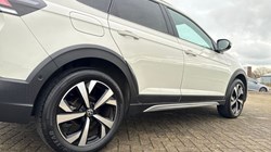 2022 (22) VOLKSWAGEN TAIGO 1.0 TSI 110 Style 5dr 4781702