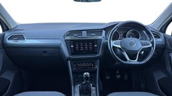 2021 (21) VOLKSWAGEN TIGUAN 1.5 TSI 150 Life 5dr 4795338
