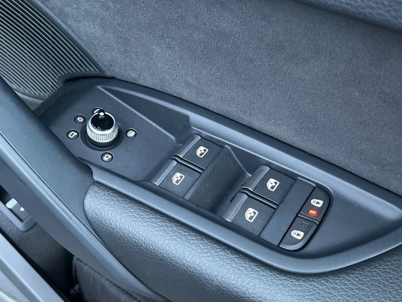 2023 (72) AUDI Q5 40 TDI Quattro S Line 5dr S Tronic 4815231