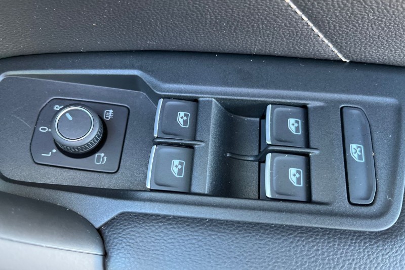 2023 (23) VOLKSWAGEN TIGUAN 2.0 TDI R-Line Edition 5dr DSG 4791895