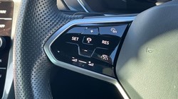 2023 (23) VOLKSWAGEN TIGUAN 2.0 TDI R-Line Edition 5dr DSG 4791900