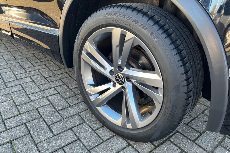 2023 (23) VOLKSWAGEN TIGUAN 2.0 TDI R-Line Edition 5dr DSG 4791919