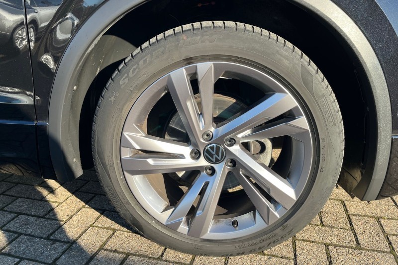 2023 (23) VOLKSWAGEN TIGUAN 2.0 TDI R-Line Edition 5dr DSG 4791890