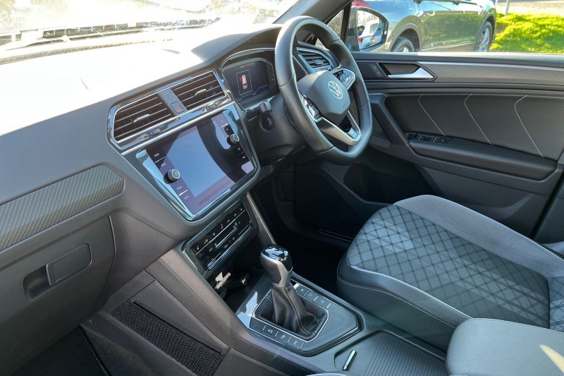 2023 (23) VOLKSWAGEN TIGUAN 2.0 TDI R-Line Edition 5dr DSG 4791916