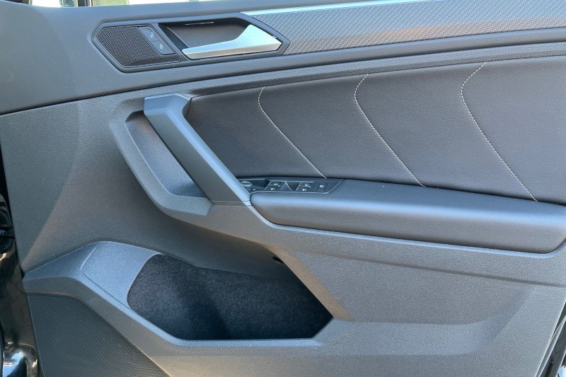 2023 (23) VOLKSWAGEN TIGUAN 2.0 TDI R-Line Edition 5dr DSG 4791893