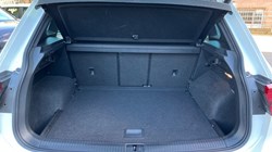 2020 (70) VOLKSWAGEN TIGUAN 2.0 TDi 150 4Motion R-Line Tech 5dr 4794582