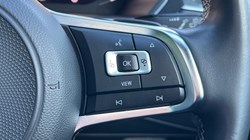 2020 (70) VOLKSWAGEN TIGUAN 2.0 TDi 150 4Motion R-Line Tech 5dr 4794552