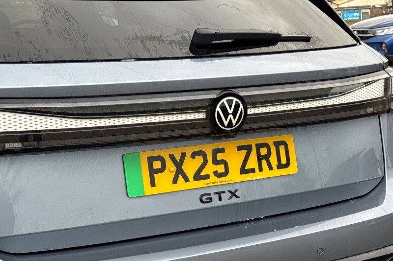 2025 (25) VOLKSWAGEN ID.7 250kW 4MOTION GTX 86kWh 5dr Auto 4803681