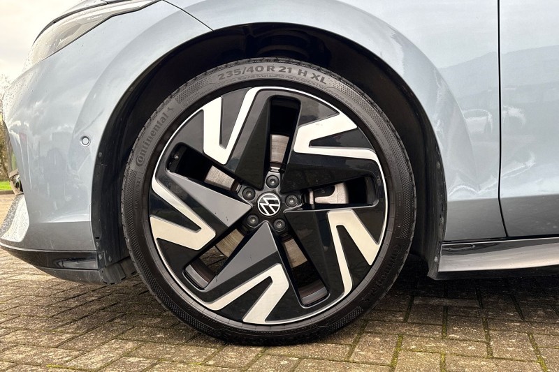 2025 (25) VOLKSWAGEN ID.7 250kW 4MOTION GTX 86kWh 5dr Auto 4803648