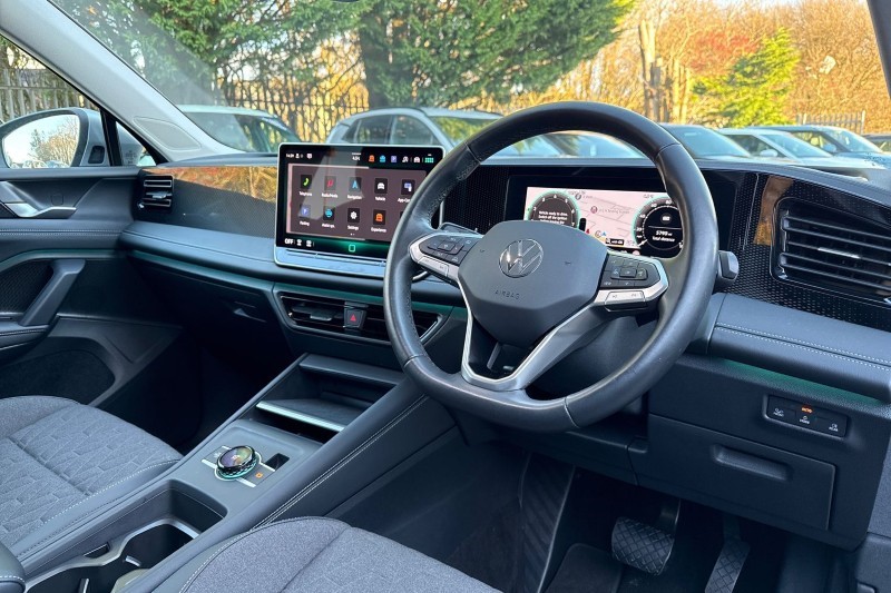 2024 (24) VOLKSWAGEN TIGUAN 1.5 eTSI 150 Match 5dr DSG 4799351