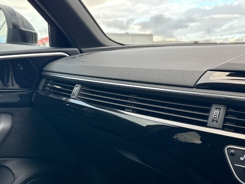 2020 (20) AUDI A4 35 TFSI Black Edition 4dr S Tronic 4798960