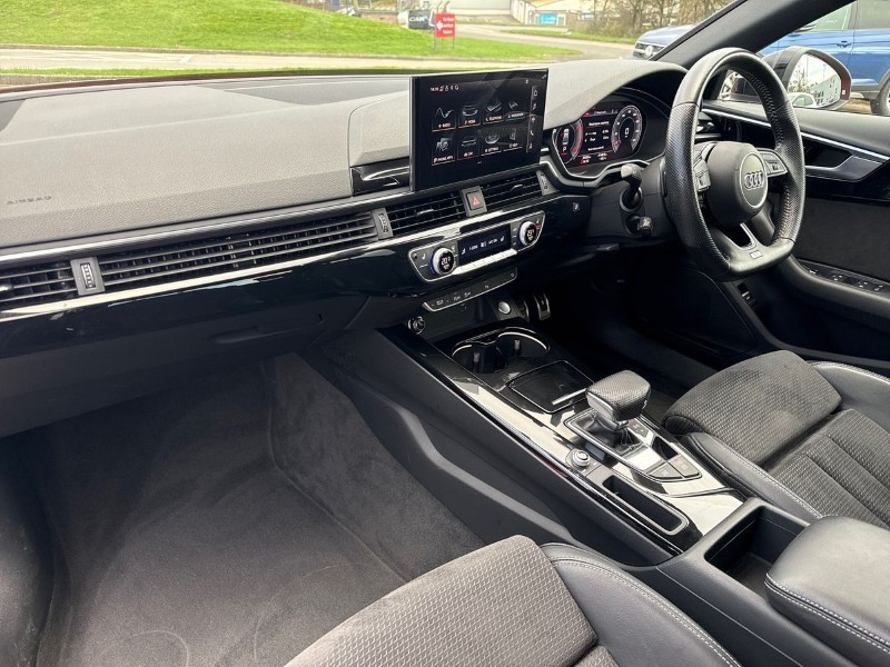 2020 (20) AUDI A4 35 TFSI Black Edition 4dr S Tronic 4798964