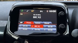 2017 (17) TOYOTA AYGO 1.0 VVT-i X-Clusiv 3 5dr 4824685