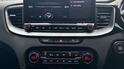 2022 (22) KIA XCEED 1.5T GDi ISG 3 5dr 4841983