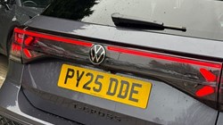 2025 (25) VOLKSWAGEN T-CROSS 1.0 TSI Black Edition 5dr 4824845