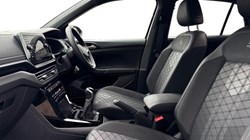 2025 (25) VOLKSWAGEN T-CROSS 1.0 TSI Black Edition 5dr 4824806