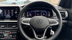 2025 (25) VOLKSWAGEN T-CROSS 1.0 TSI Black Edition 5dr 4824820
