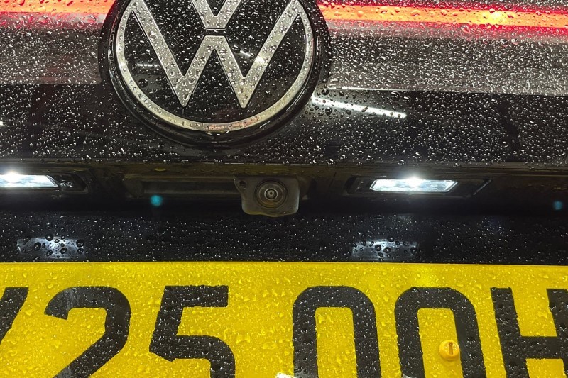 2025 (25) VOLKSWAGEN TIGUAN 2.0 TDI R-Line 5dr DSG 4885247