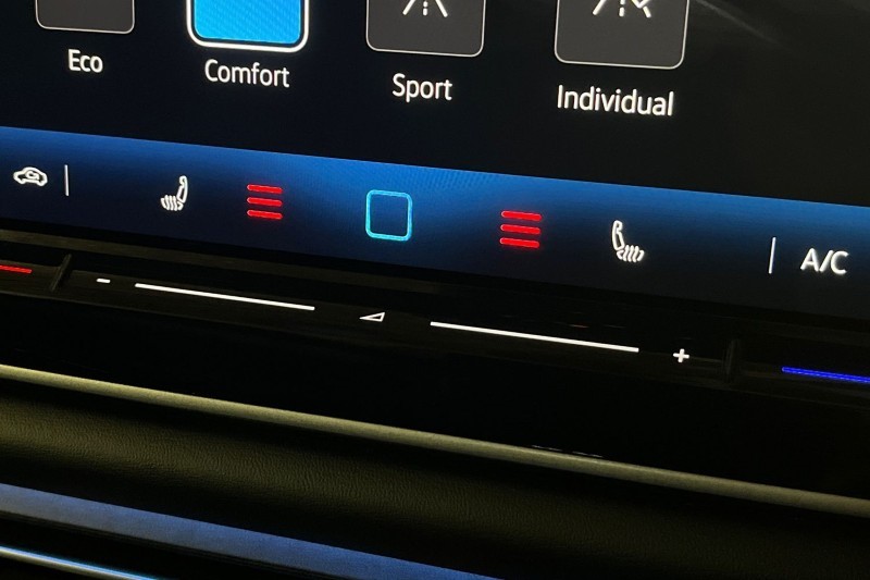 2025 (25) VOLKSWAGEN TIGUAN 2.0 TDI R-Line 5dr DSG 4885234