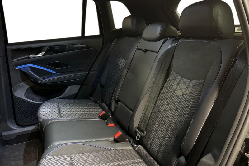 2025 (25) VOLKSWAGEN TIGUAN 2.0 TDI R-Line 5dr DSG 4885210