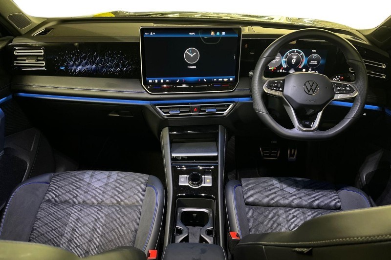 2025 (25) VOLKSWAGEN TIGUAN 2.0 TDI R-Line 5dr DSG 4885215
