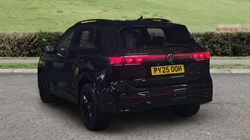2025 (25) VOLKSWAGEN TIGUAN 2.0 TDI R-Line 5dr DSG 4885208