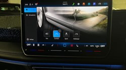 2025 (25) VOLKSWAGEN TIGUAN 2.0 TDI R-Line 5dr DSG 4885233