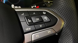 2025 (25) VOLKSWAGEN TIGUAN 2.0 TDI R-Line 5dr DSG 4885225