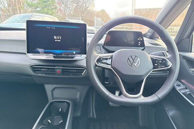 2025 (75) VOLKSWAGEN ID.3 125kW Essential Pure 52kWh 5dr Auto 4824949