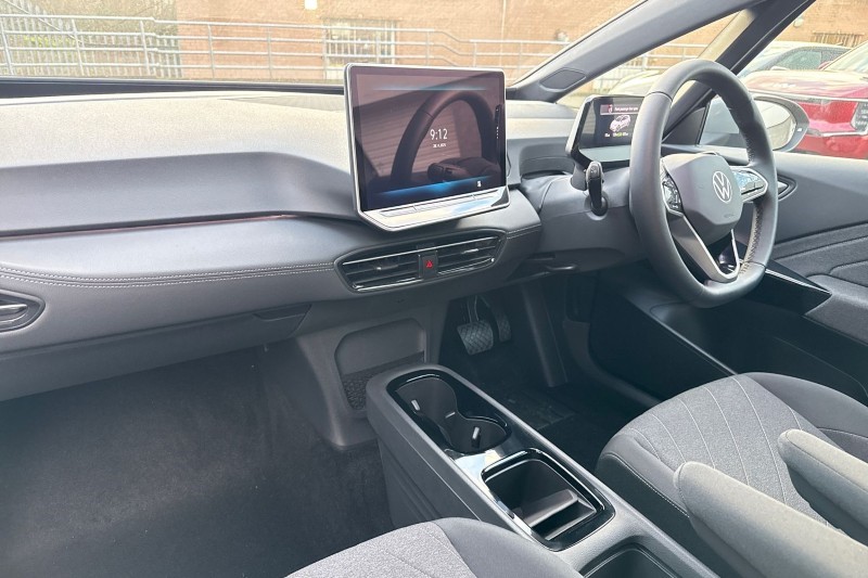 2025 (75) VOLKSWAGEN ID.3 125kW Essential Pure 52kWh 5dr Auto 4824957
