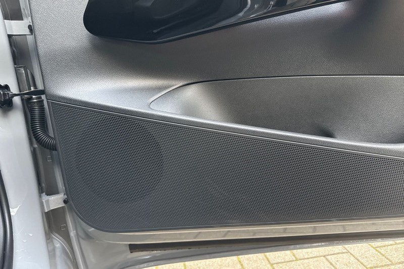 2025 (75) VOLKSWAGEN ID.3 125kW Essential Pure 52kWh 5dr Auto 4824940