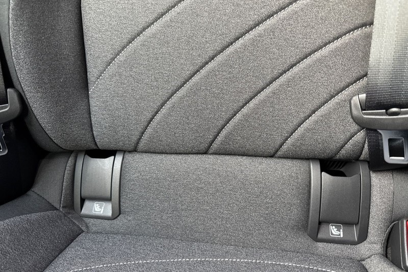 2025 (75) VOLKSWAGEN ID.3 125kW Essential Pure 52kWh 5dr Auto 4824955