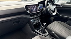 2022 (72) VOLKSWAGEN T-CROSS 1.0 TSI 110 SE 5dr 4863198
