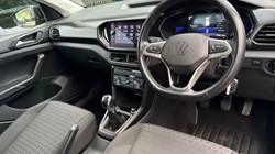 2022 (72) VOLKSWAGEN T-CROSS 1.0 TSI 110 SE 5dr 4863179