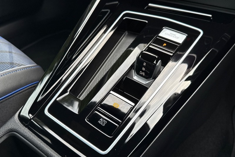 2023 (73) VOLKSWAGEN GOLF 2.0 TSI 320 R 4Motion 5dr DSG 4846003