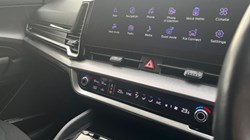 2022 (72) KIA SPORTAGE 1.6T GDi 48V ISG 4 5dr DCT AWD 4873539