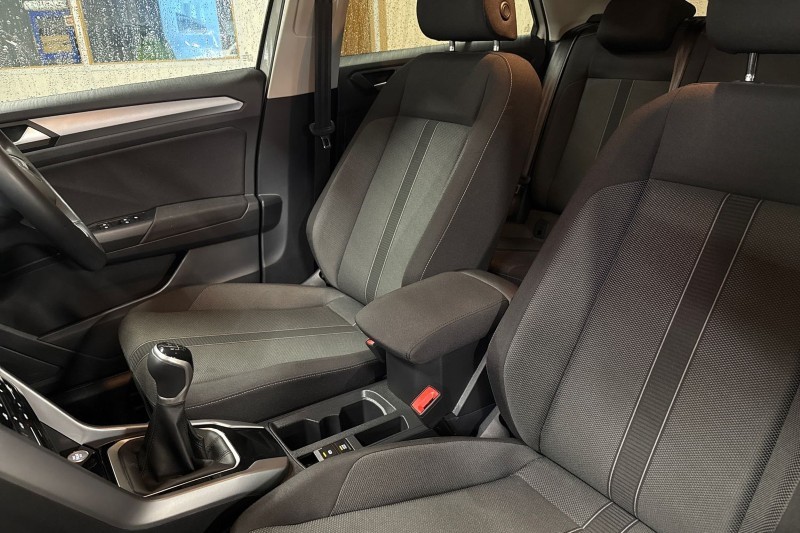 2024 (24) VOLKSWAGEN T-ROC 1.5 TSI Match 5dr 4856314