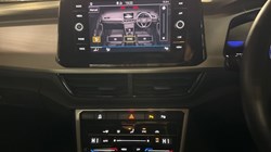 2024 (24) VOLKSWAGEN T-ROC 1.5 TSI Match 5dr 4856310