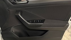 2024 (24) VOLKSWAGEN T-ROC 1.5 TSI Match 5dr 4856298