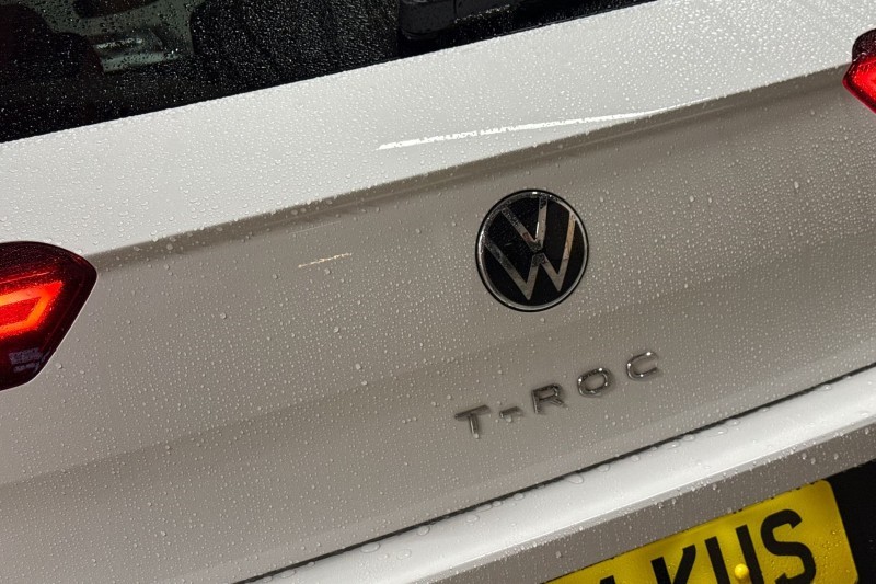 2024 (24) VOLKSWAGEN T-ROC 1.5 TSI Match 5dr 4856320