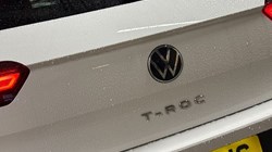 2024 (24) VOLKSWAGEN T-ROC 1.5 TSI Match 5dr 4856320