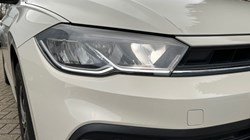 2022 (72) VOLKSWAGEN POLO 1.0 TSI Life 5dr 4865897