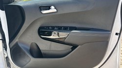 2025 (75) KIA PICANTO 1.0 67 GT-Line 5dr 5546328
