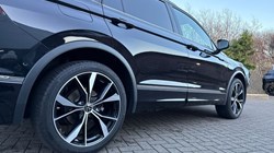 2025 (25) VOLKSWAGEN TIGUAN ALLSPACE 2.0 TDI R-Line 5dr DSG 4867727