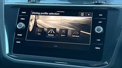 2025 (25) VOLKSWAGEN TIGUAN ALLSPACE 2.0 TDI R-Line 5dr DSG 4867717