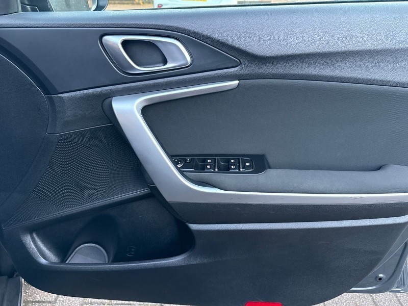 2023 (23) KIA XCEED 1.5T GDi ISG 2 5dr 4881220